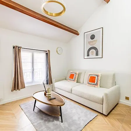 155#suite Luxueuse#etienne Marcel#chatelet#paris 3 * Parijs